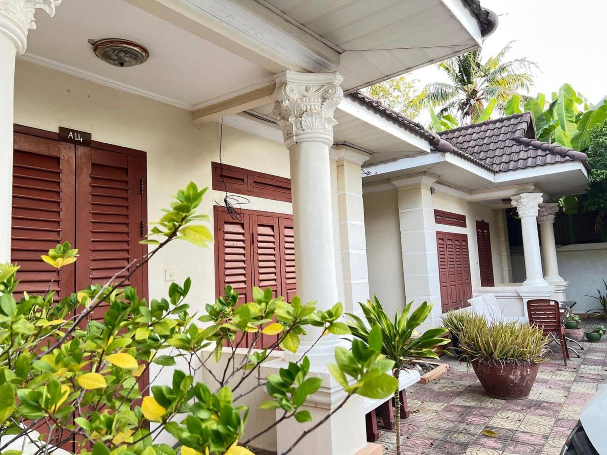 Lotus Blanc Homestay Villa Battambang Exterior photo